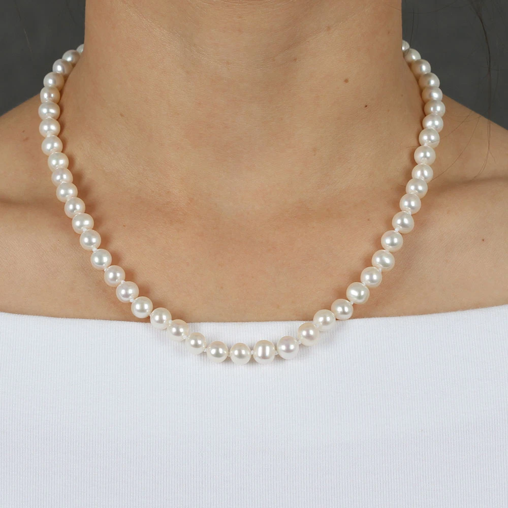 Cultured Freshwater Pearl Strand 14K, 18" 2 Cultured Freshwater Pearl Strand 14K, 18" - Image 2